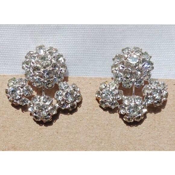 Vintage MARVELLA Rhinestone Clip On Earrings Silver Tone Unique ESTATE Jewelry - Picture 2 of 4